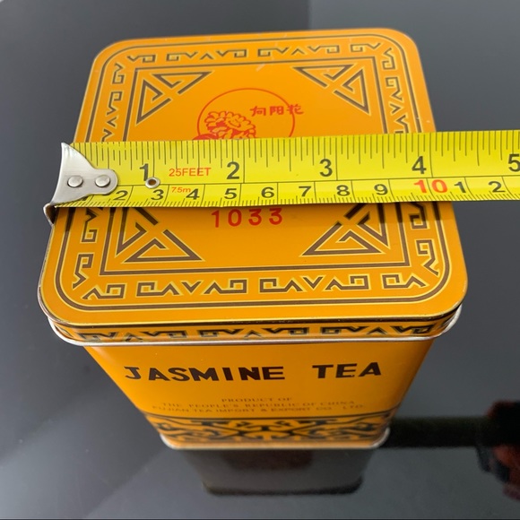 Tin with Golden Tones Beautiful Decor or Storage - Picture 5 of 16